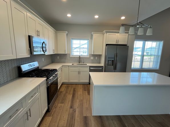 605 Stephanie Ct