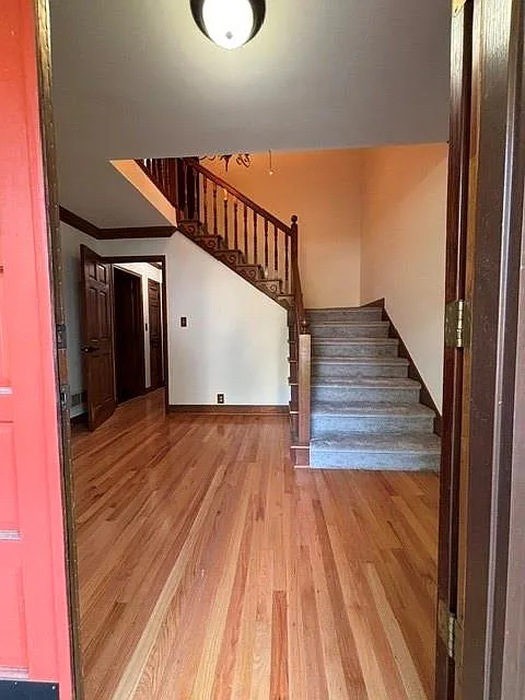 4 bed, 3.5 bath, 3552 sqft, $2,950 — Photo 3
