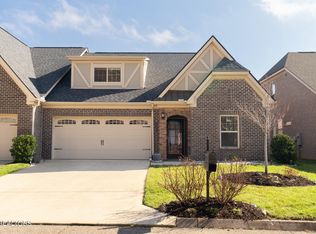 428 Grove Branch Ln, Knoxville, TN 37922