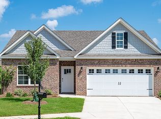 2610 Trestle Park Cir #126, Northport, AL 35473