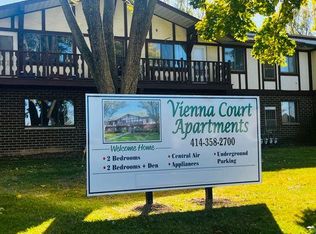 N111W15782 Vienna Ct #18, Germantown, WI 53022