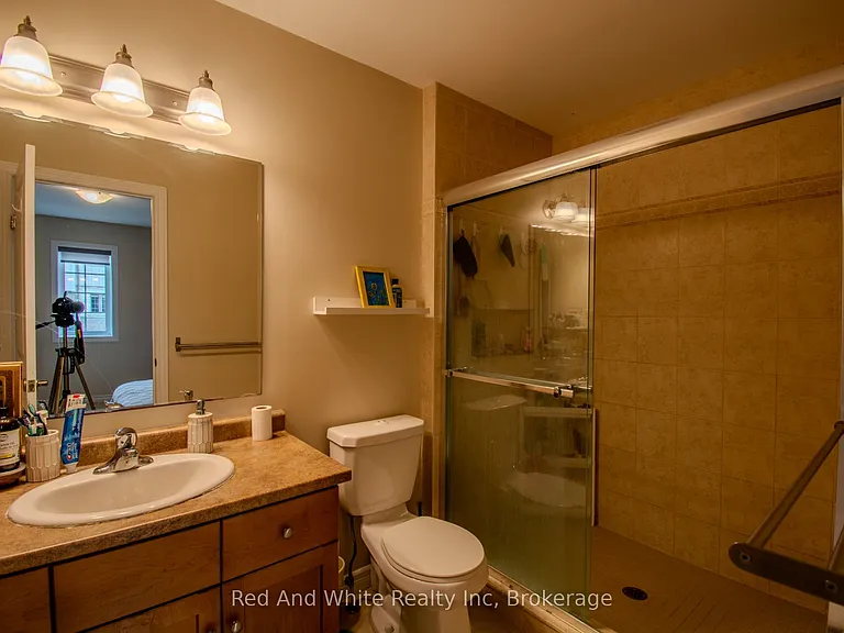 635 Saginaw Pkwy #10 — Photo 11