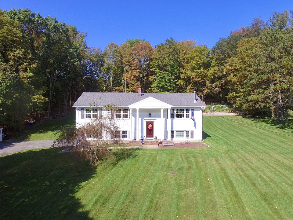 1st image of 32 Deerfield Dr