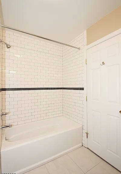 43 Walnut Cres #1 — Photo 16