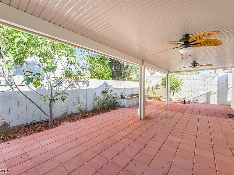 9346 Coral Berry St — Photo 35