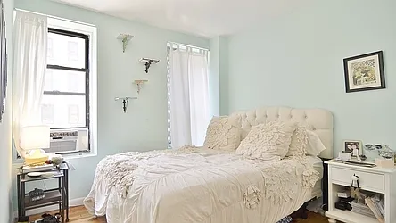 Rented by Park Property Advisors