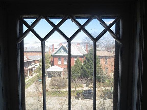 5th image of 125 W 1st Ave APT C