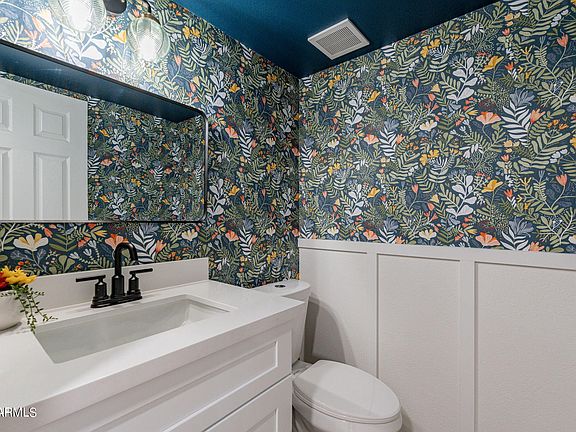 4th image of 815 E Grovers Avenue #41