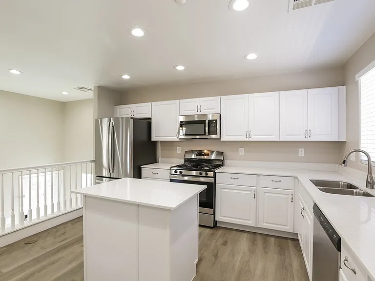 4761 Saville Garden Ct — Photo 8