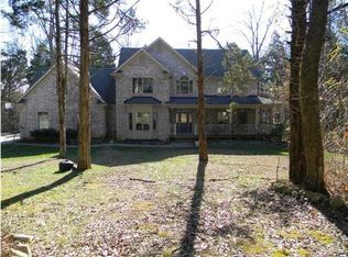 3320 Hidden Lake Ct, Fisherville, KY 40023