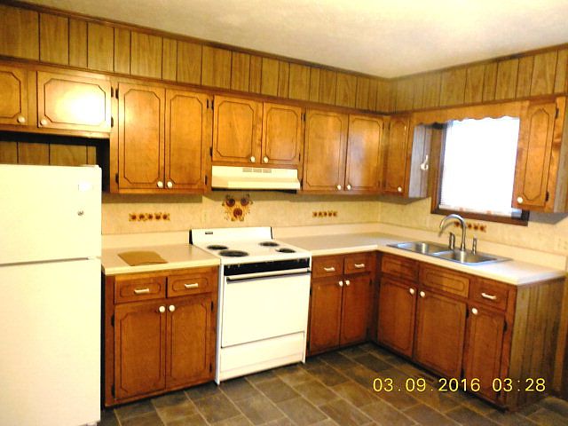2nd image of 5273 Rosemont Dr