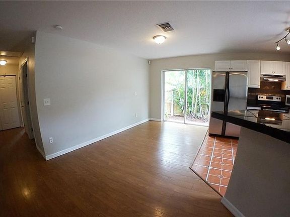 5th image of 4919 2nd Ave S