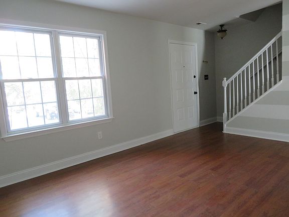 4th image of 1205 London Company Way