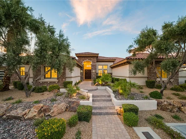 8030 Palm Cove Ct, Las Vegas, NV 89129