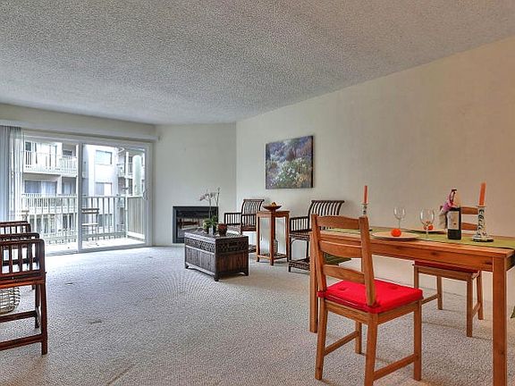 3rd image of 375 Mandarin Dr APT 305