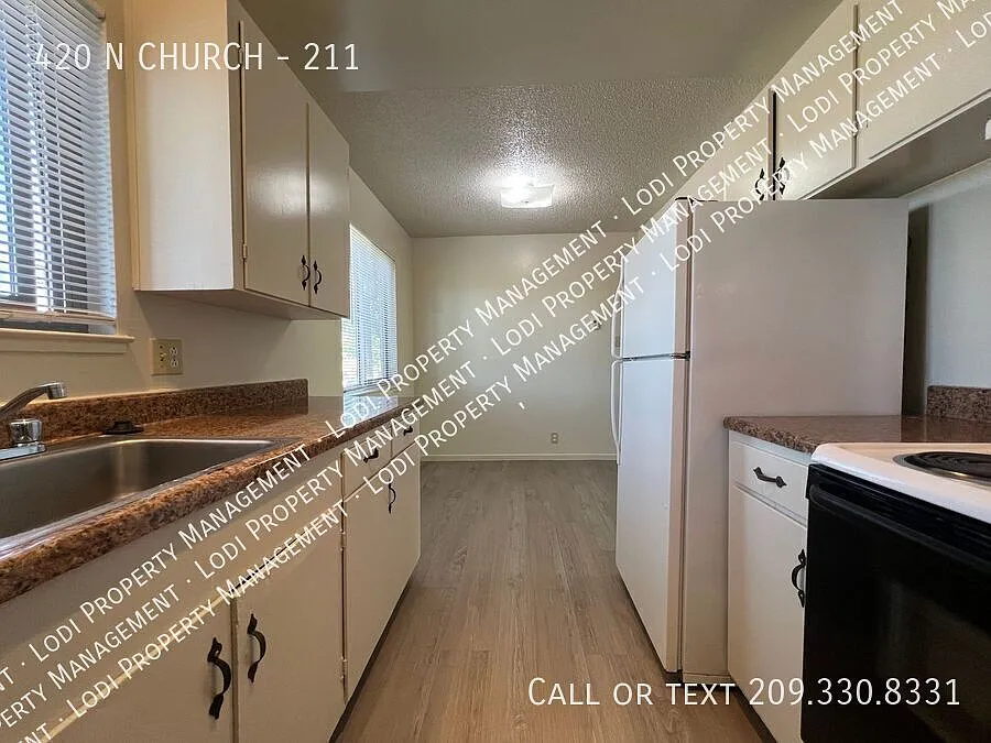 Upstairs 2-Bedroom Apartment — Photo 4