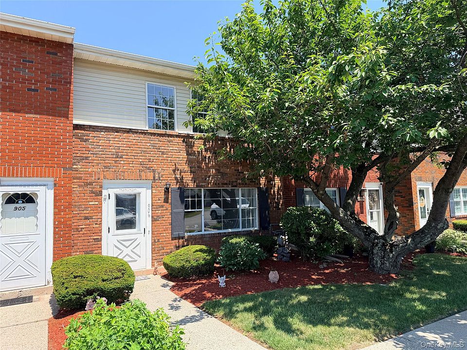 1st image of 276 Temple Hill Road #906