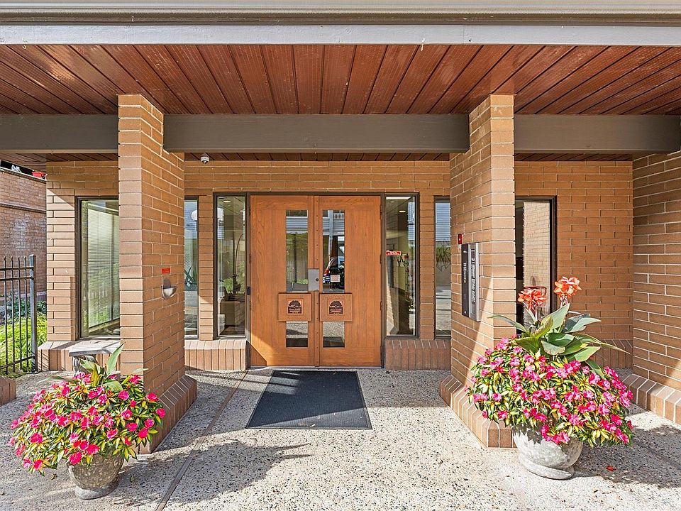 539 Sutherland Ave Kelowna, BC Zillow Apartments for Rent in Kelowna