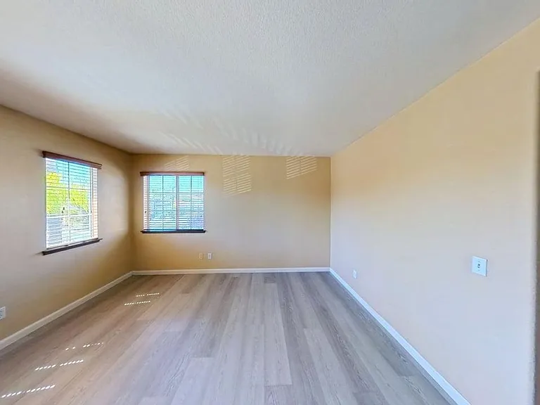 37978 Spur Dr — Photo 27