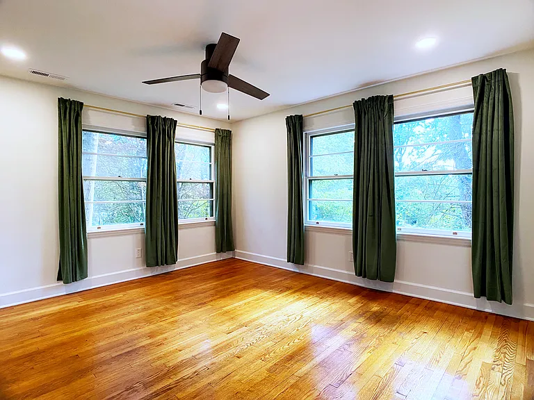 606 Fairview Rd — Photo 16