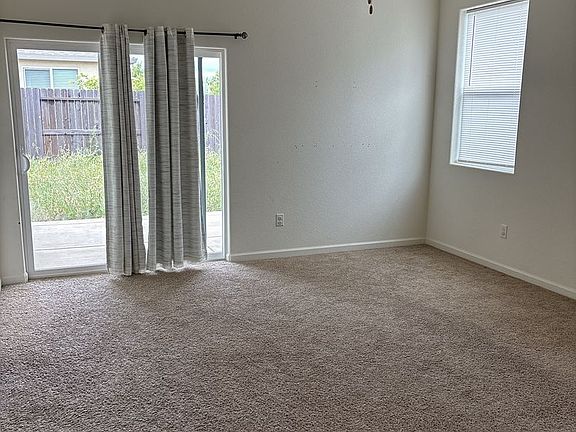 2nd image of 5626 Sunhaven St
