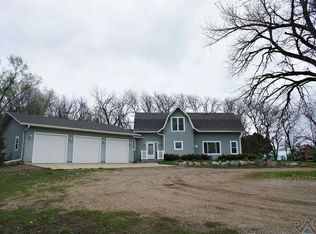 45196 273rd St, Parker, SD 57053