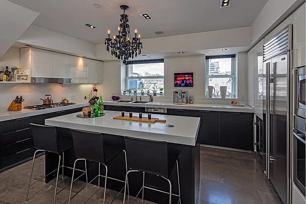 Rented by Stribling | media 57