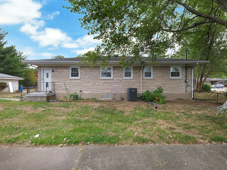 5216 Stephen Foster Ave — Photo 15