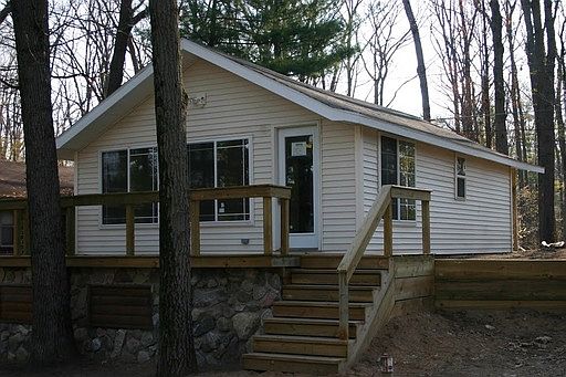 1st image of 16820 Shawano Dr NE