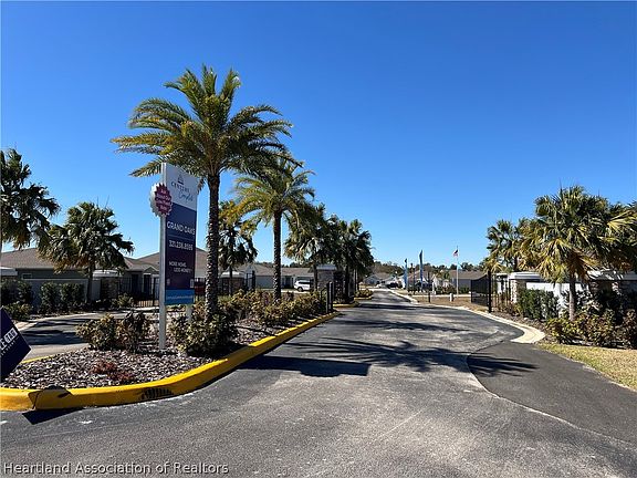2nd image of 998 Grand Lake Blvd