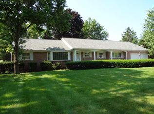 1295 Camelot Dr, Upper Arlington, OH 43220