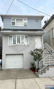 134 Grant Ave, Harrison, NJ, 07029