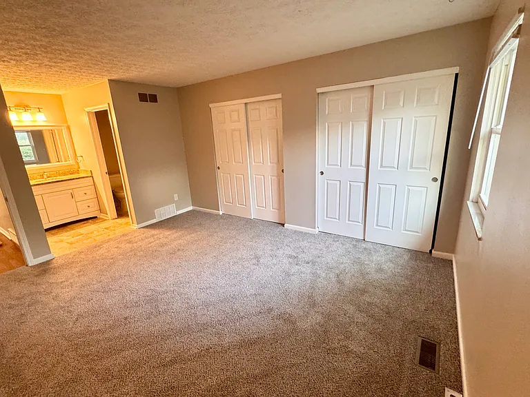 855 Bluffway Dr #855 — Photo 6