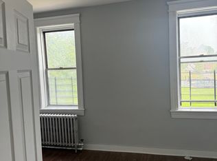 12 Orchard Pl APT 4, Yonkers, NY 10703