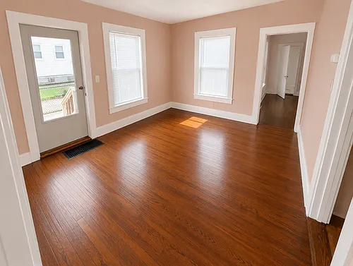 380 Chatham St #1 Photo 1