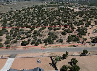 11075 Heartland Cir, Oak Hills, CA 92344