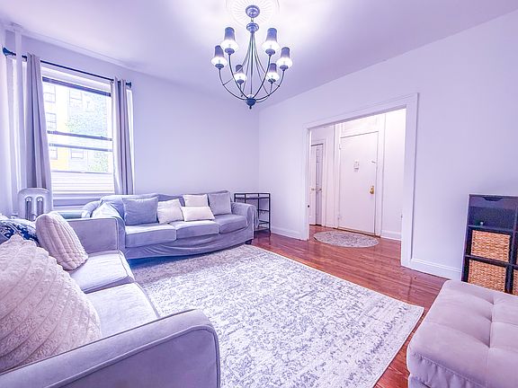 3rd image of 24-20 28th St #1B