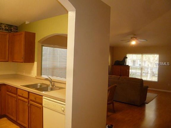 3rd image of 1722 Mosaic Forest Dr