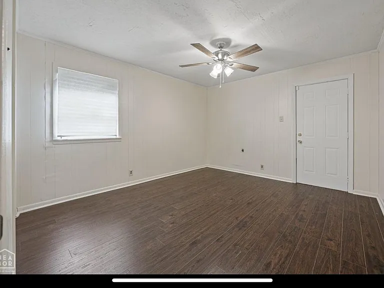 804 S Franklin St — Photo 6