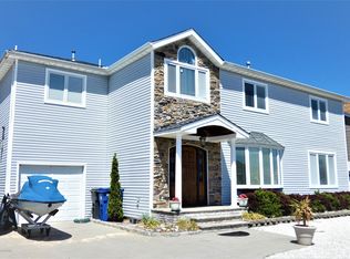 22 Point Rd, Toms River, NJ 08753