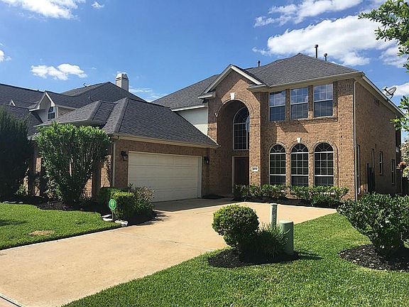 2nd image of 18030 Billabong Crescent Ct