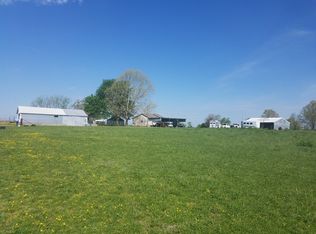 1121 Iris Rd, Seneca, MO 64865