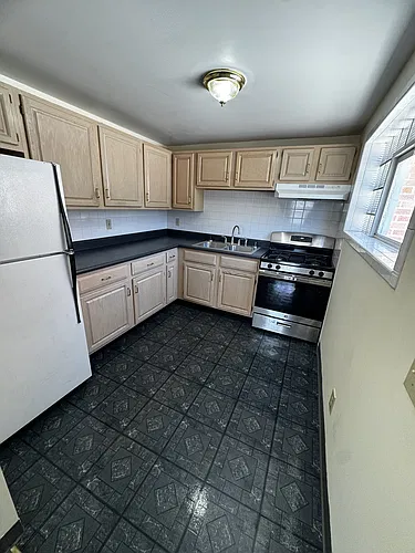 Floor plan Sugar Creek Plaza Apartments - C5