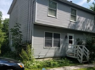 423 Mountain Rd #B, Bloomingburg, NY 12721