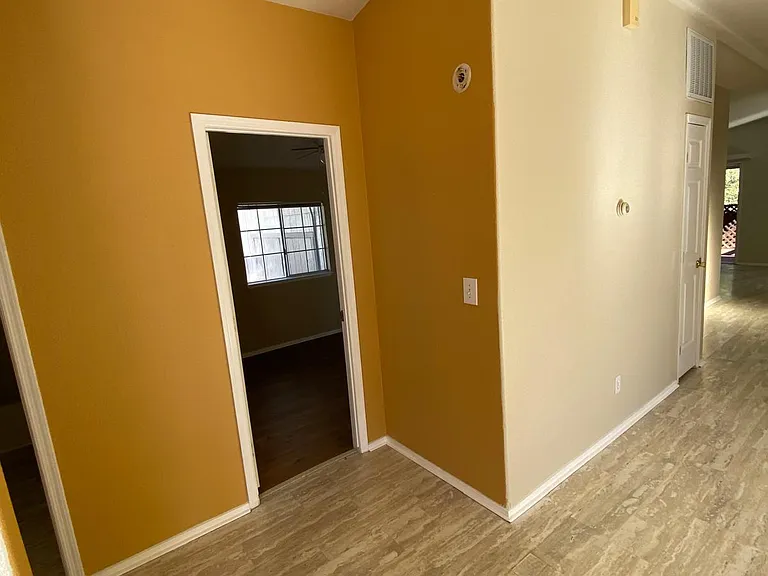23 McCormick Rd — Photo 69