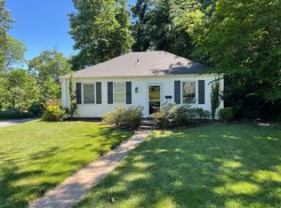 1618 Mason Ln, Charlottesville, VA 22903