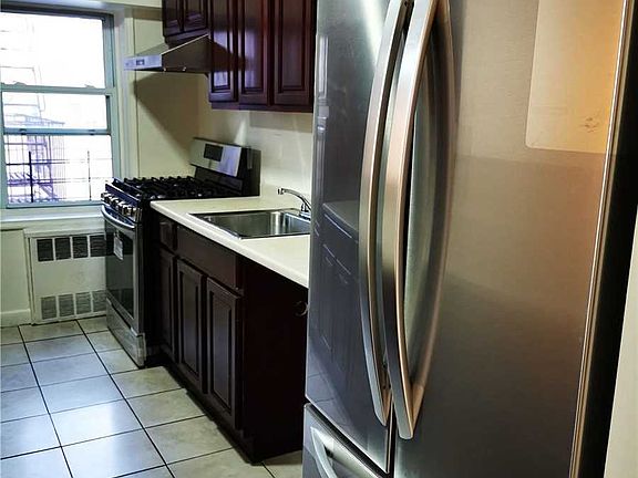 3rd image of 142-20 41st Ave #4A