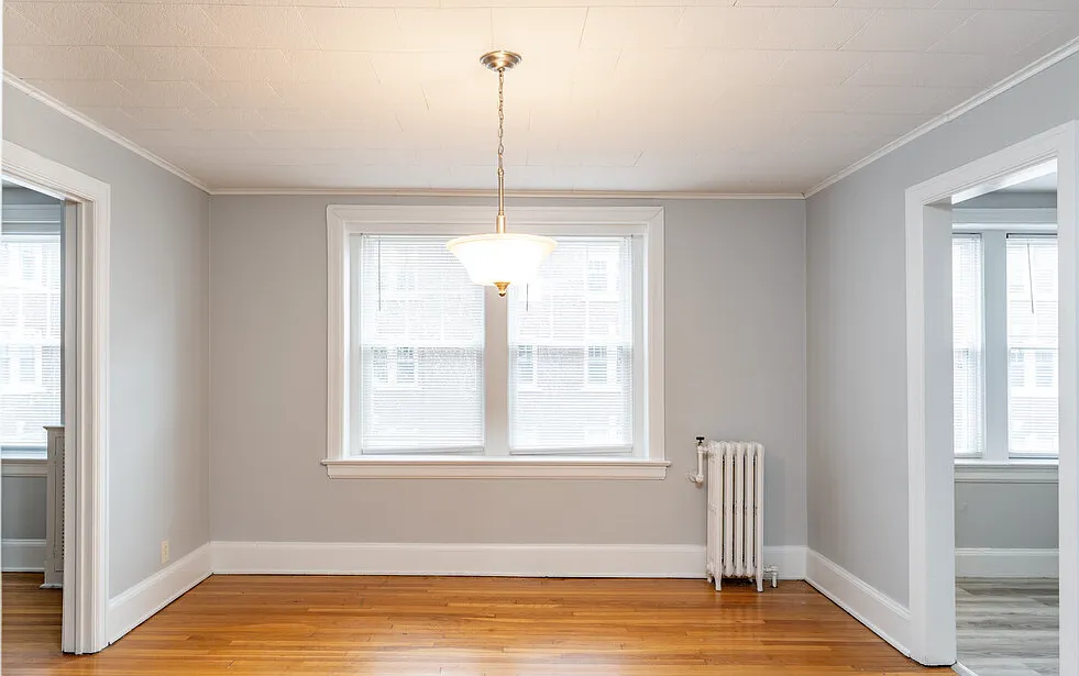 The Windsor Apartments — Photo 4