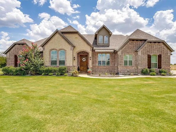 103 Deer Grove Trl, Azle, TX 76020