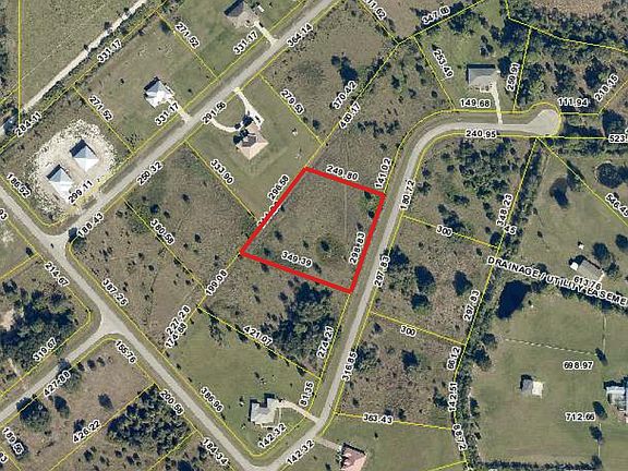 2nd image of 2711 NE 58th Dr